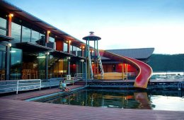 water park